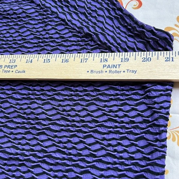 Liz Claiborne Women’s Tank Top XL NWOT 🥰Very Unique 😍 Textured Beautiful 🤩 - Picture 6 of 10